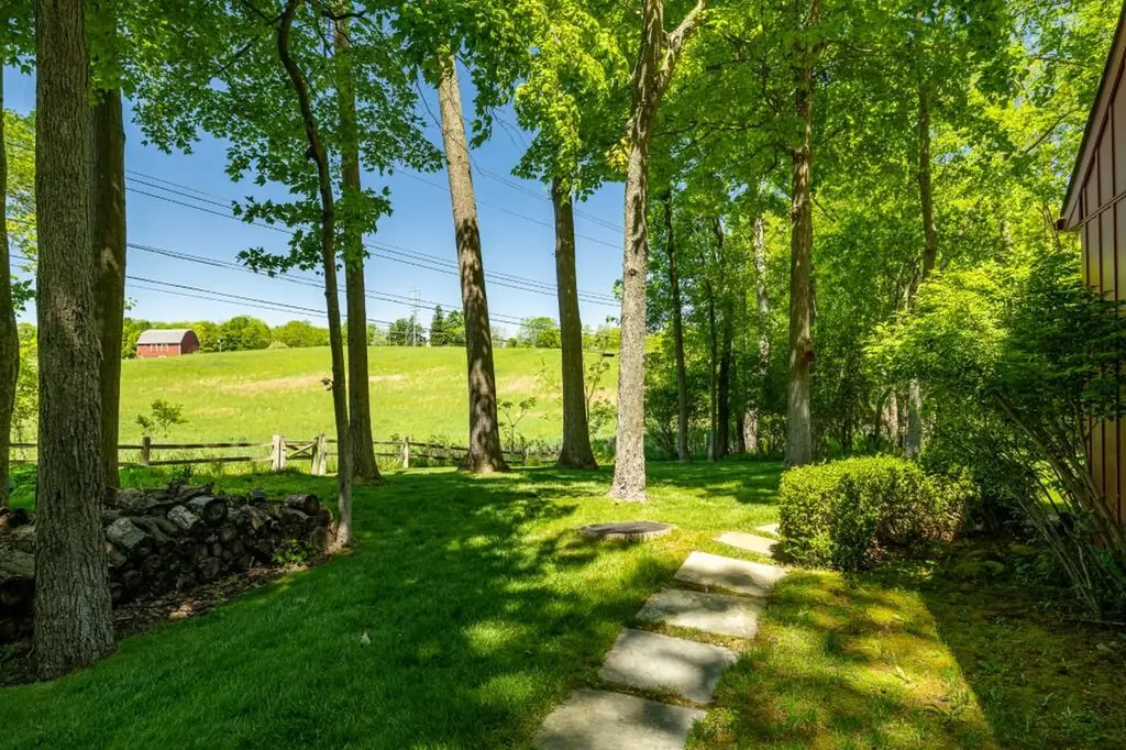 4505 W Loch Alpine Drive Webster Township MI 48103