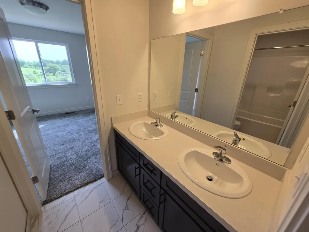 11655 Hillside Drive Dexter Township MI 48130
