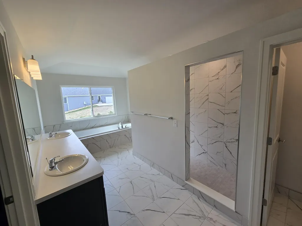 11655 Hillside Drive Dexter Township MI 48130