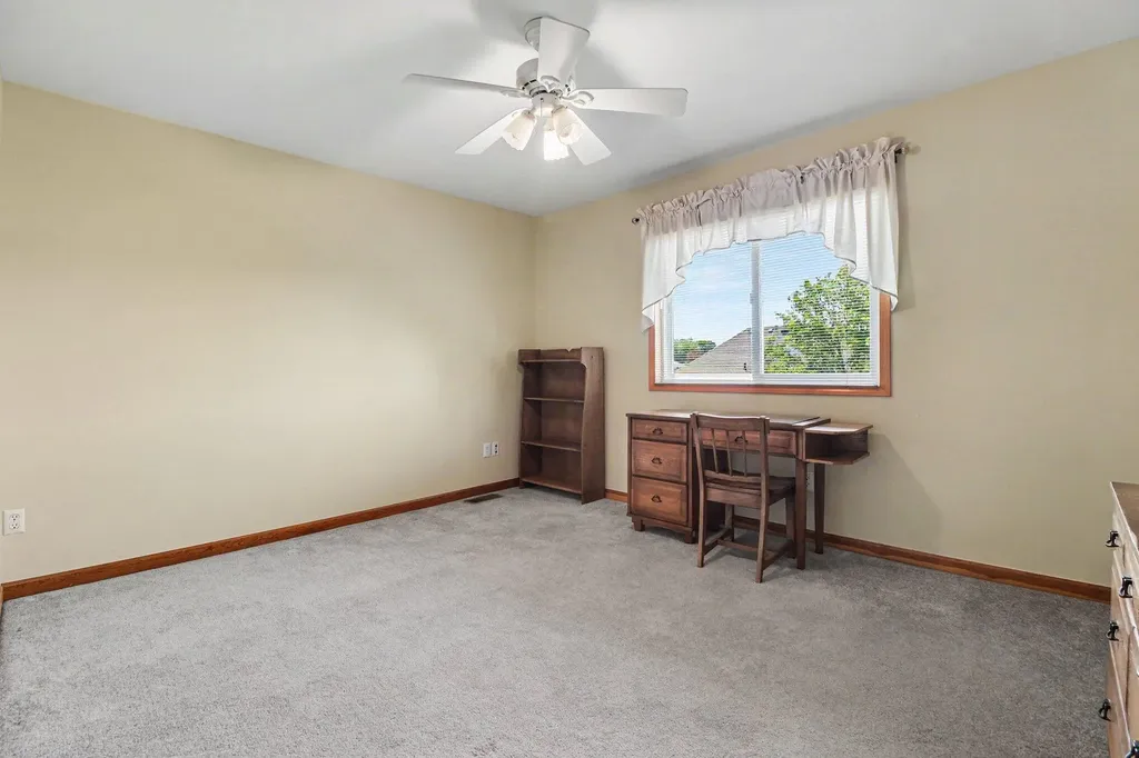 50777 Cambridge Drive Macomb Township MI 48044