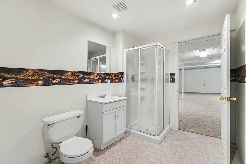 50777 Cambridge Drive Macomb Township MI 48044