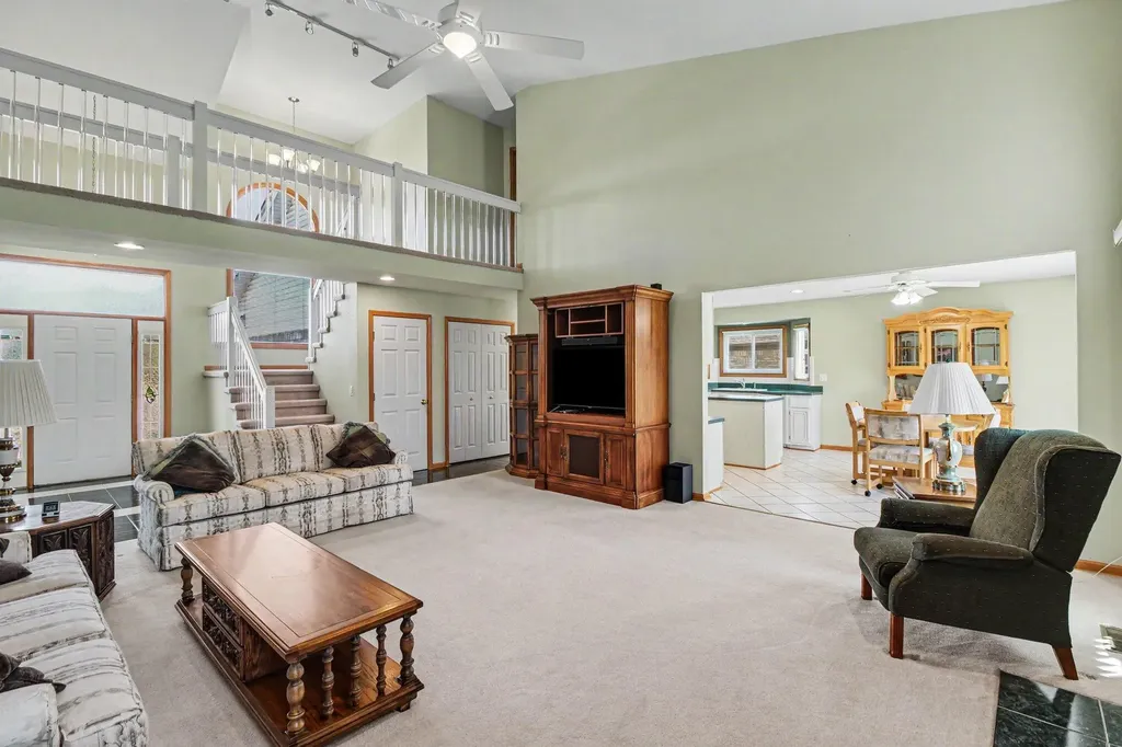 50777 Cambridge Drive Macomb Township MI 48044