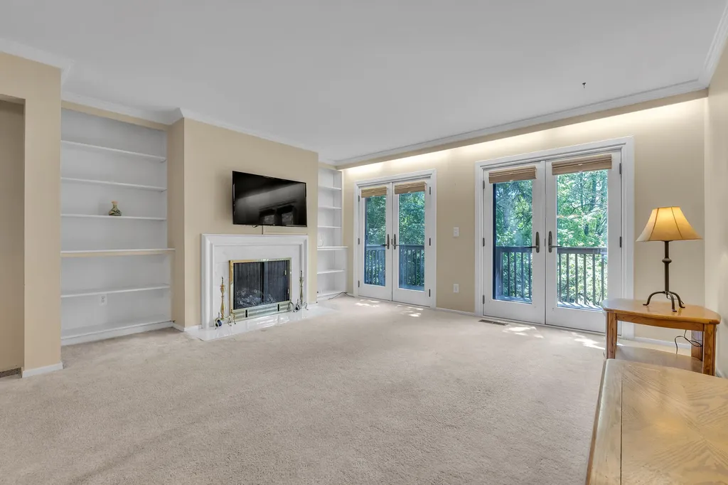 826 Earhart Road Ann Arbor City MI 48105