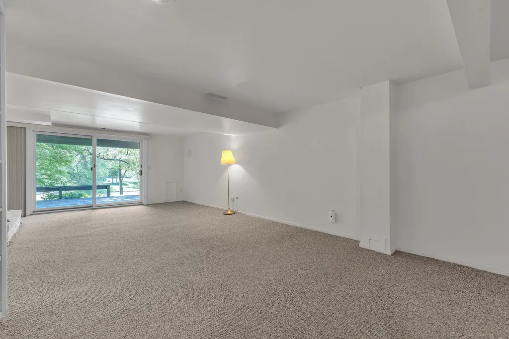 826 Earhart Road Ann Arbor City MI 48105