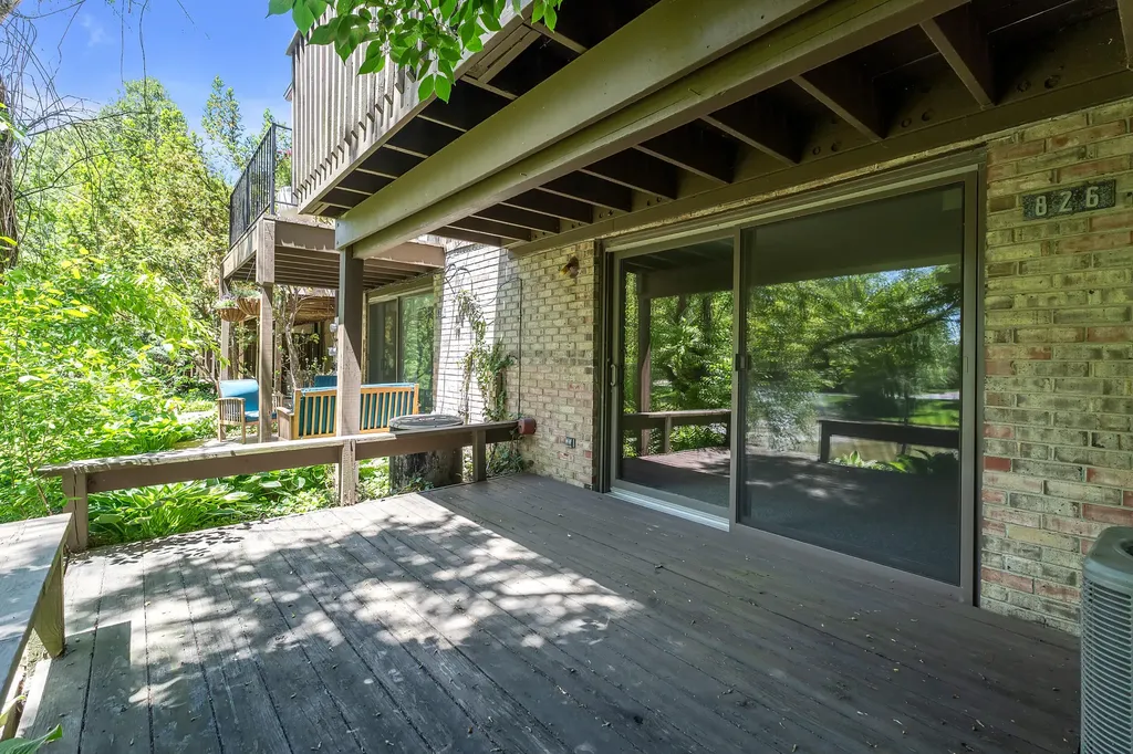 826 Earhart Road Ann Arbor City MI 48105