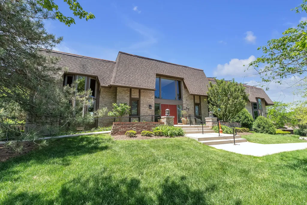826 Earhart Road Ann Arbor City MI 48105