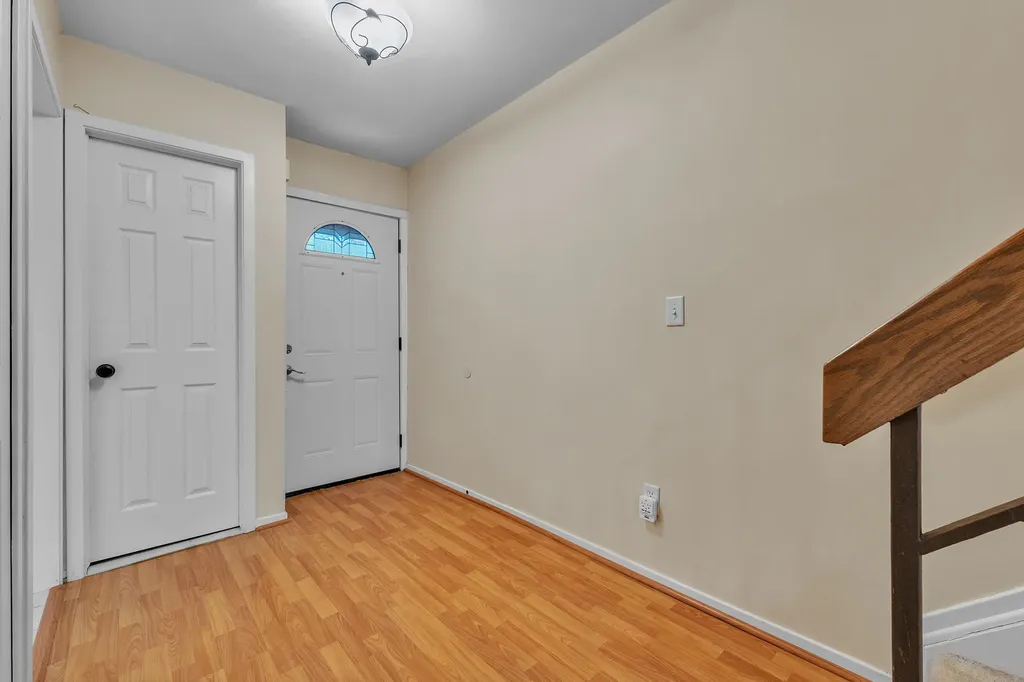 826 Earhart Road Ann Arbor City MI 48105