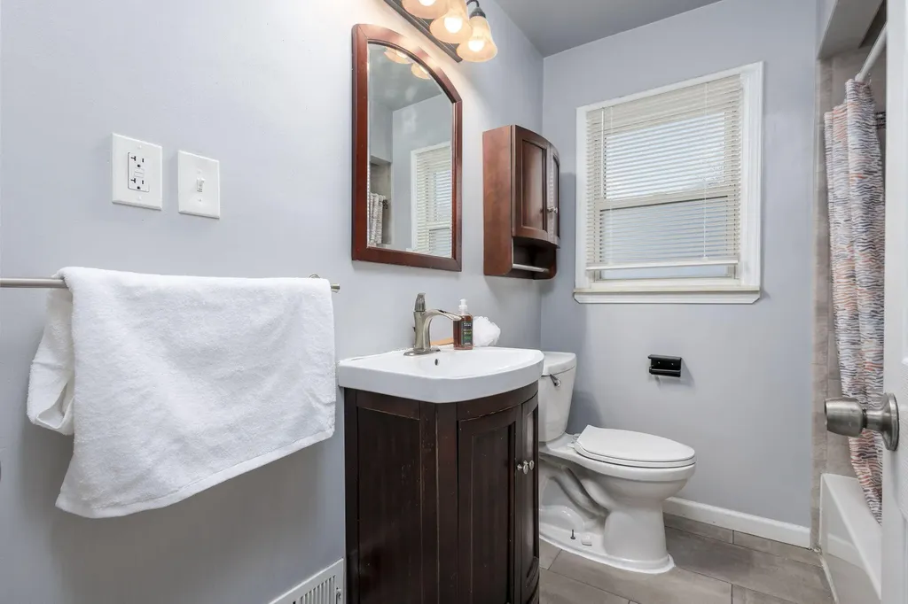 2108 E 4th Street Royal Oak City MI 48067
