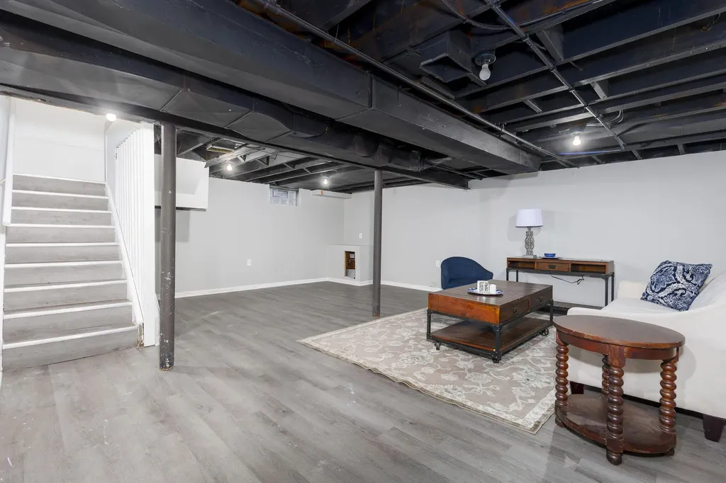 2108 E 4th Street Royal Oak City MI 48067
