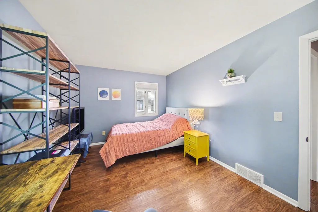 17 Sycamore Drive Chelsea City MI 48118