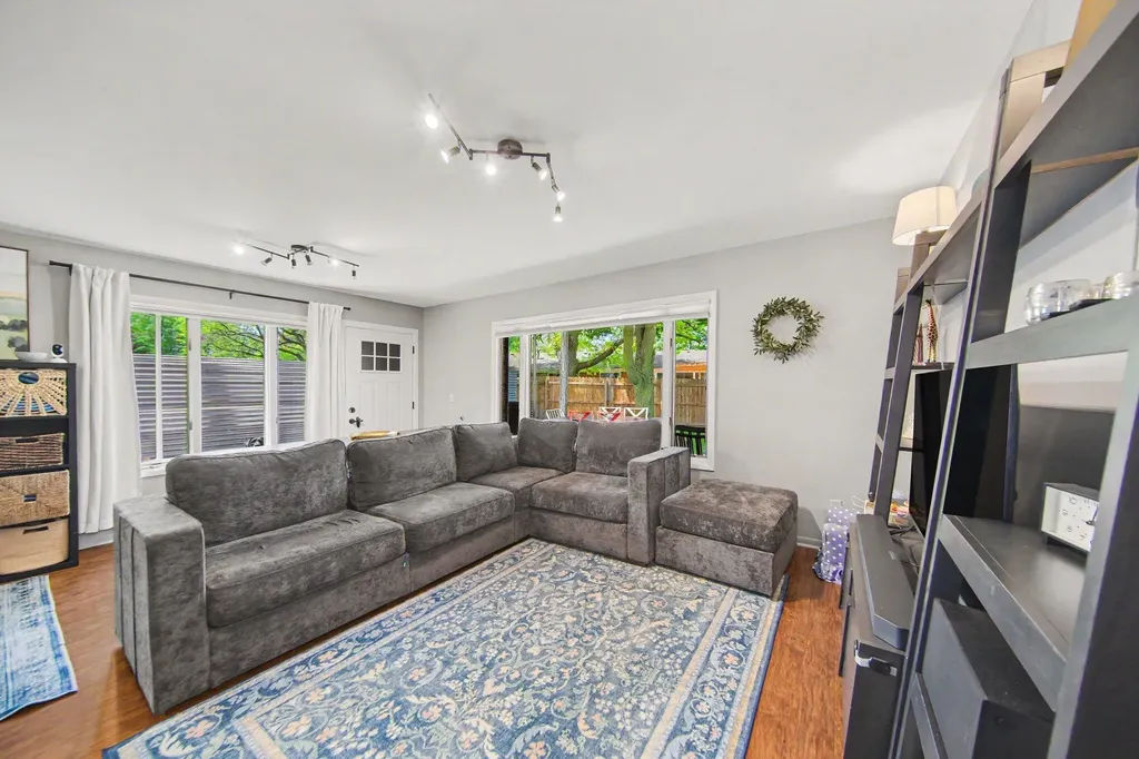 17 Sycamore Drive Chelsea City MI 48118