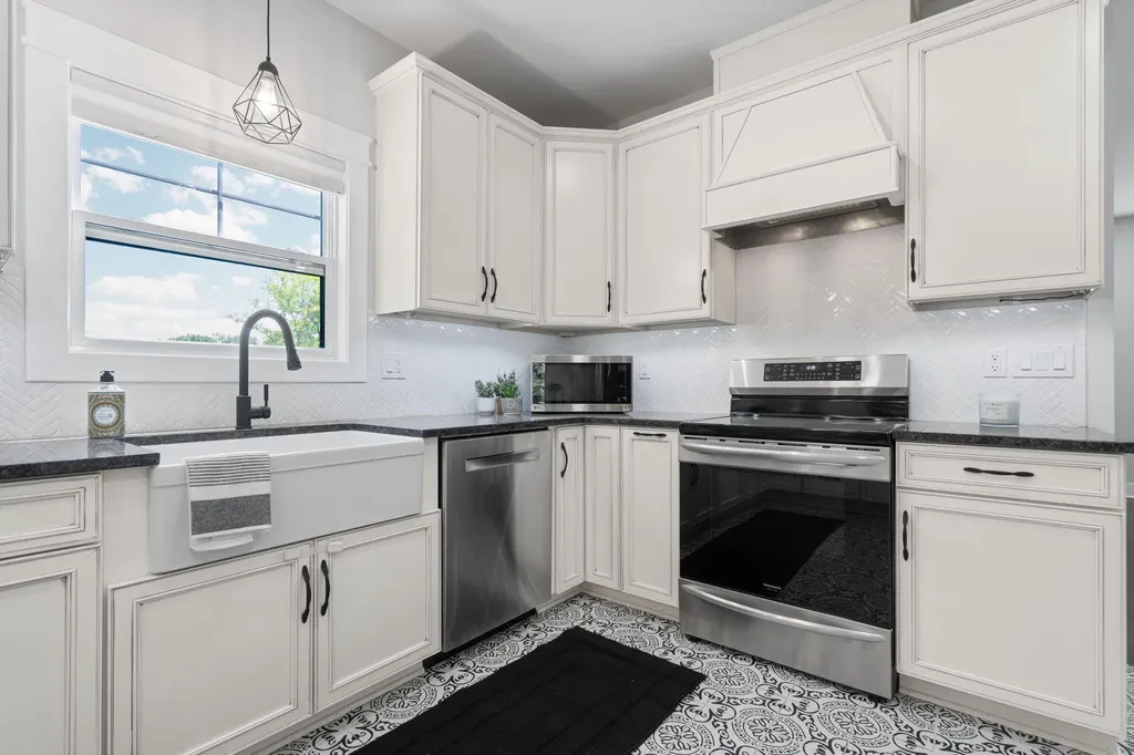 980 Serenity Way Scio Township MI 48103