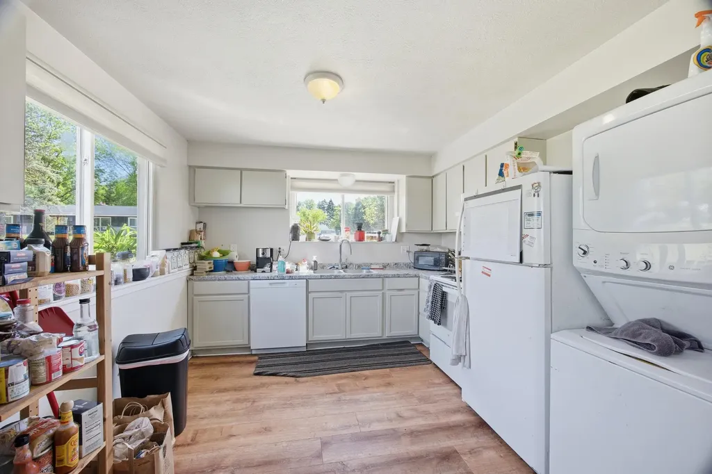 1680 Tudor Drive Ann Arbor City MI 48103