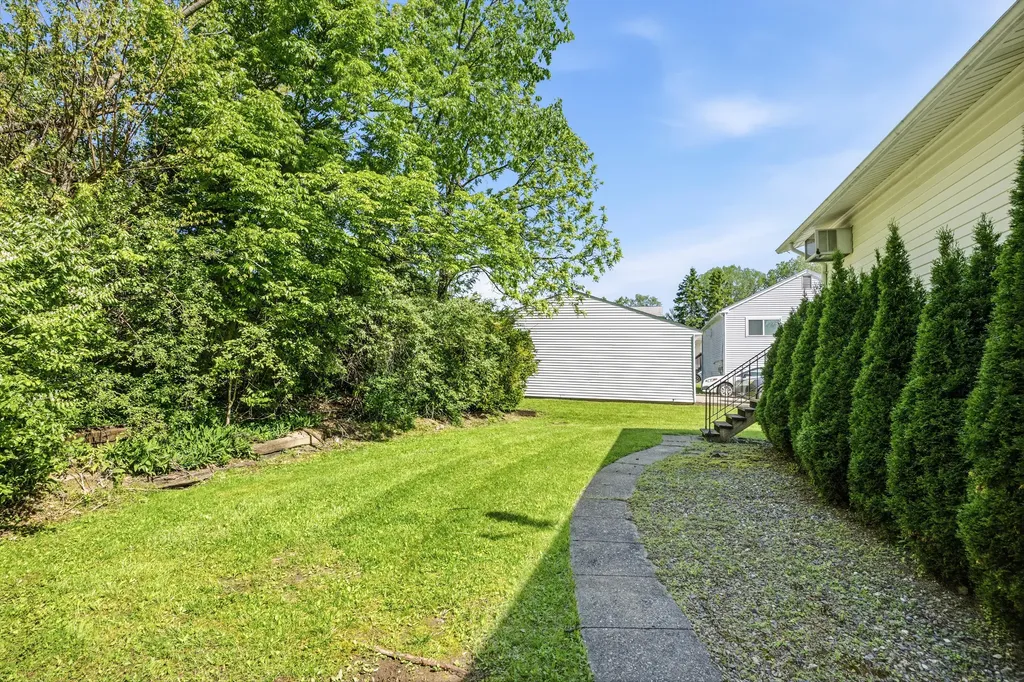 1680 Tudor Drive Ann Arbor City MI 48103