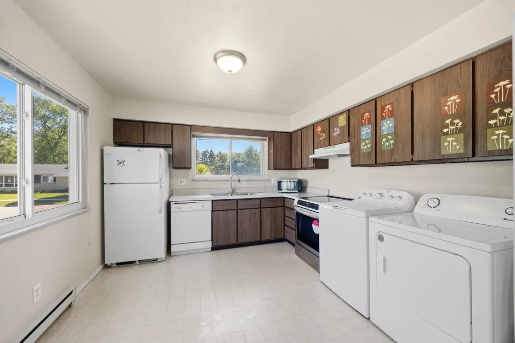 1680 Tudor Drive Ann Arbor City MI 48103
