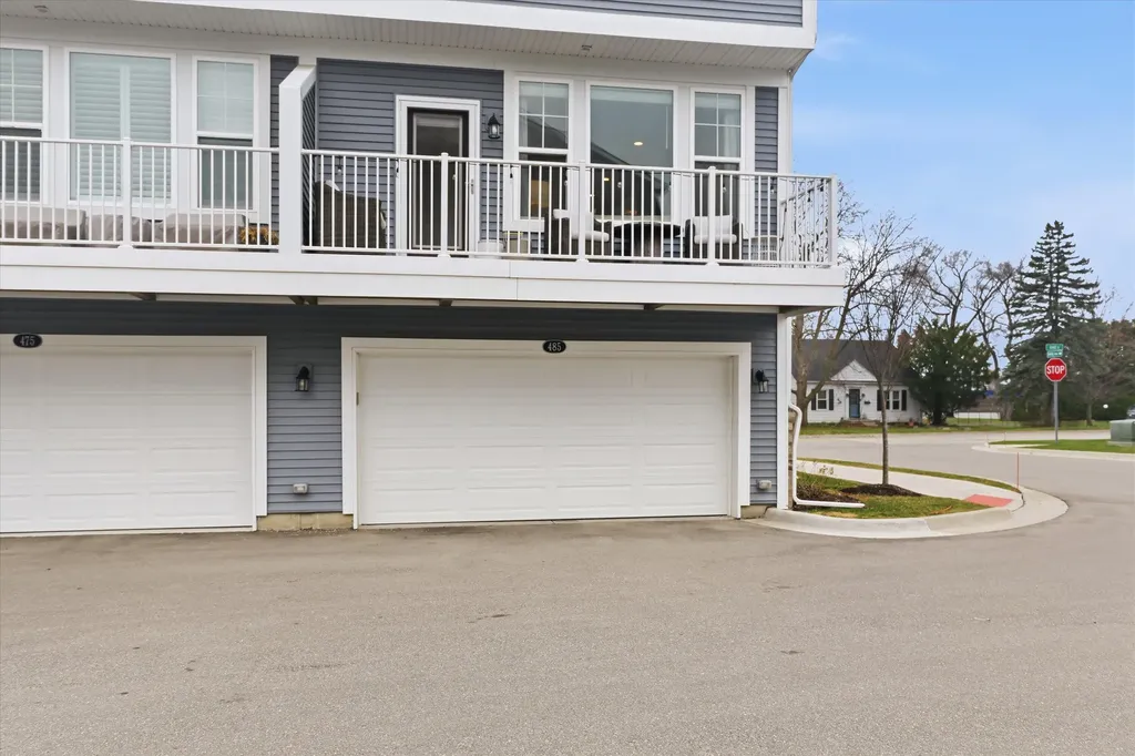 485 Jenny Way Brighton City MI 48116