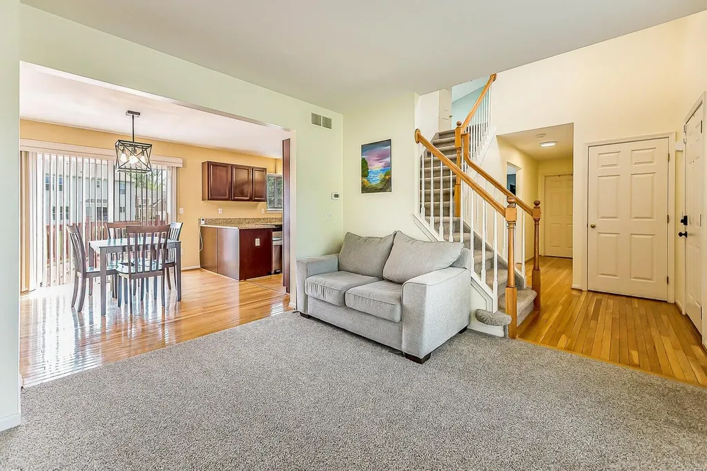 8876 Tamarack Lane Ypsilanti Charter Township MI 48197