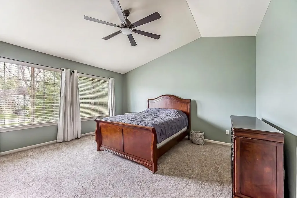 8876 Tamarack Lane Ypsilanti Charter Township MI 48197