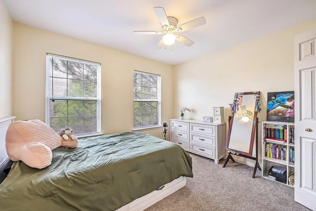 8876 Tamarack Lane Ypsilanti Charter Township MI 48197