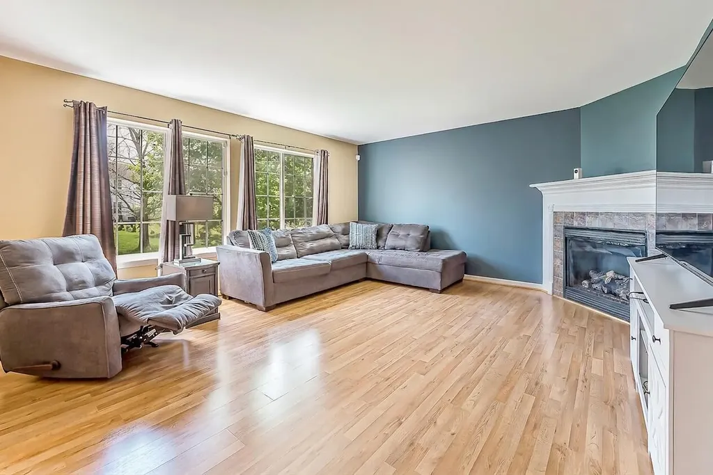 8876 Tamarack Lane Ypsilanti Charter Township MI 48197