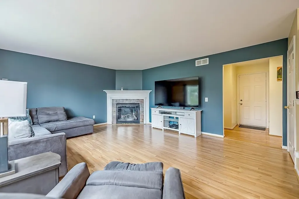 8876 Tamarack Lane Ypsilanti Charter Township MI 48197