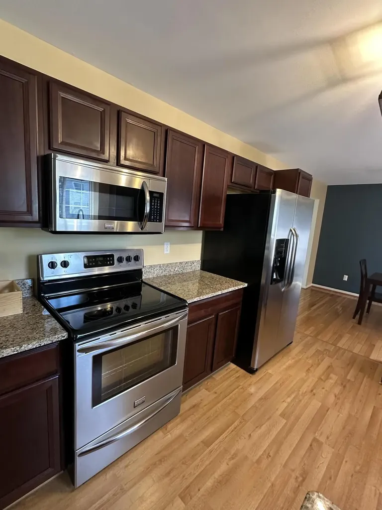 8876 Tamarack Lane Ypsilanti Charter Township MI 48197