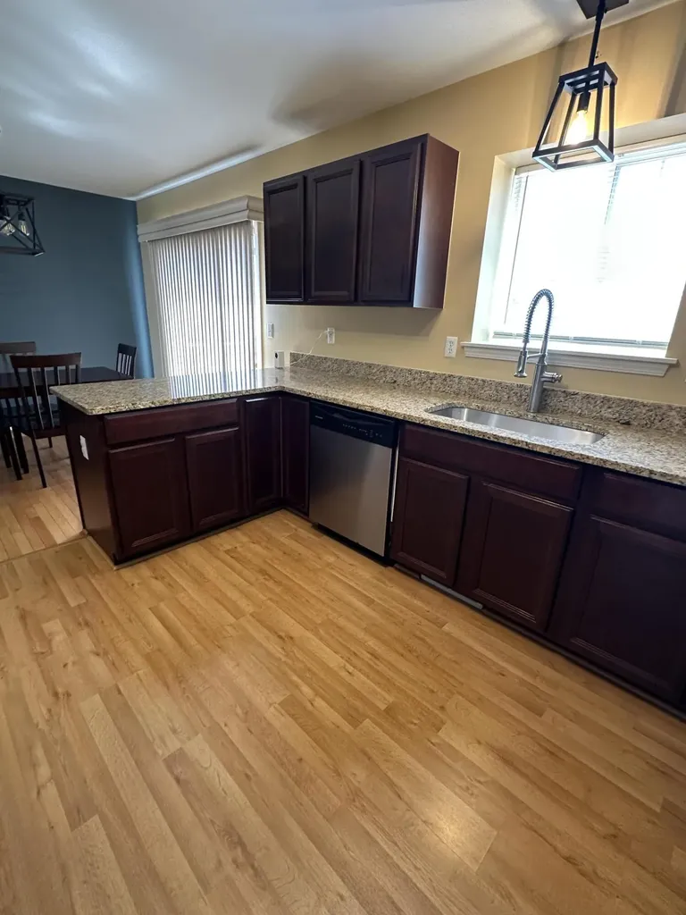 8876 Tamarack Lane Ypsilanti Charter Township MI 48197