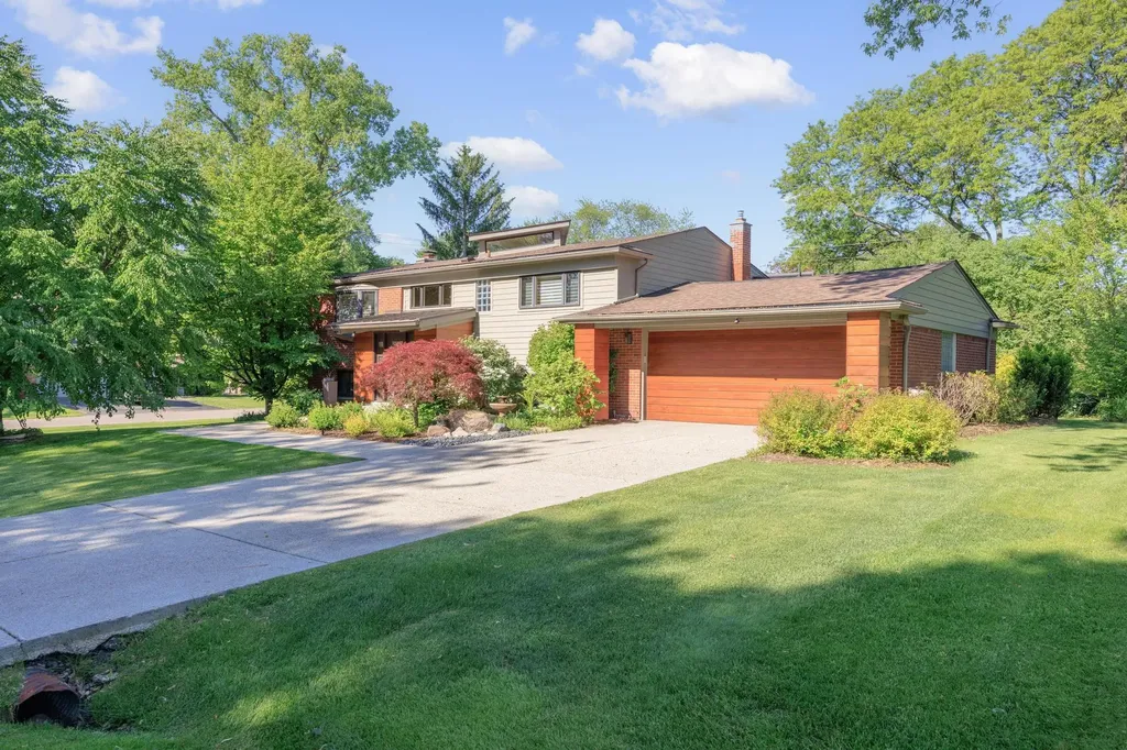 2694 Brady Drive Bloomfield Hills City MI 48304