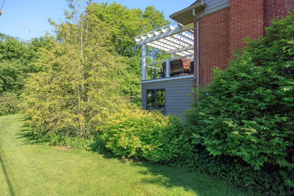 2694 Brady Drive Bloomfield Hills City MI 48304
