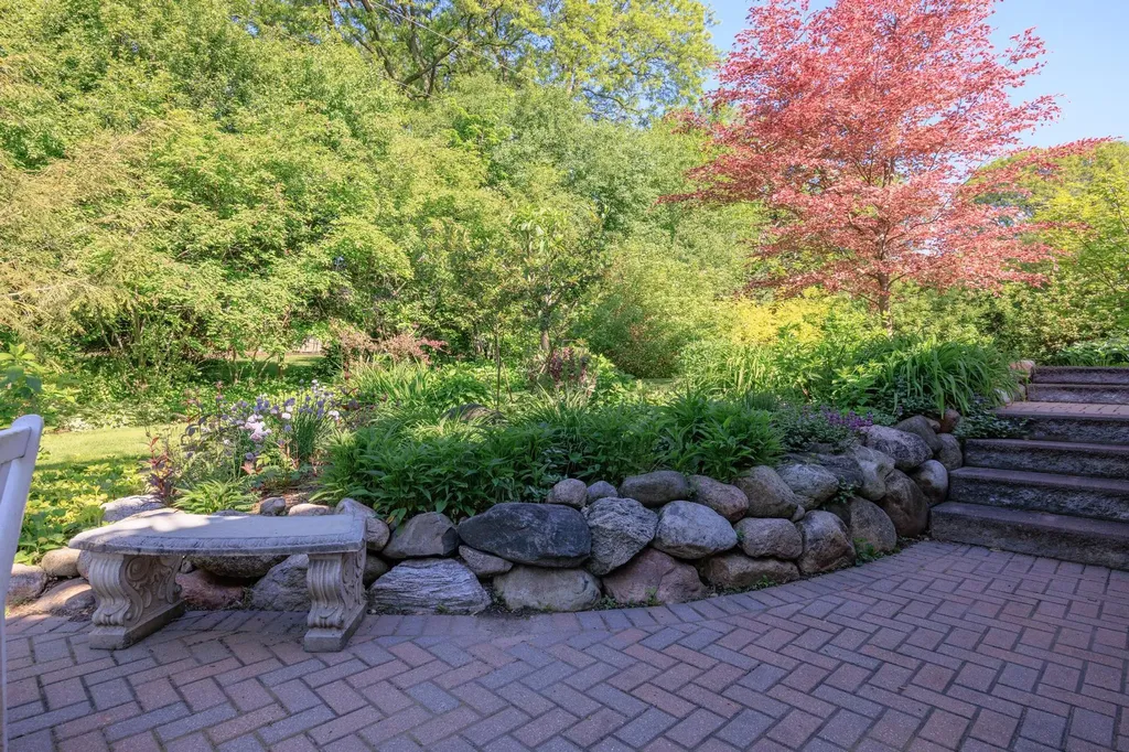 2694 Brady Drive Bloomfield Hills City MI 48304