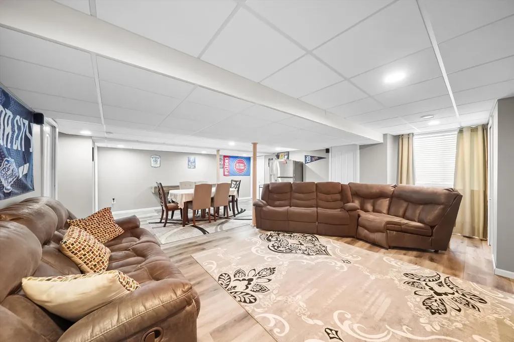 4132 Stone Post Road Berlin Charter Township MI 48166
