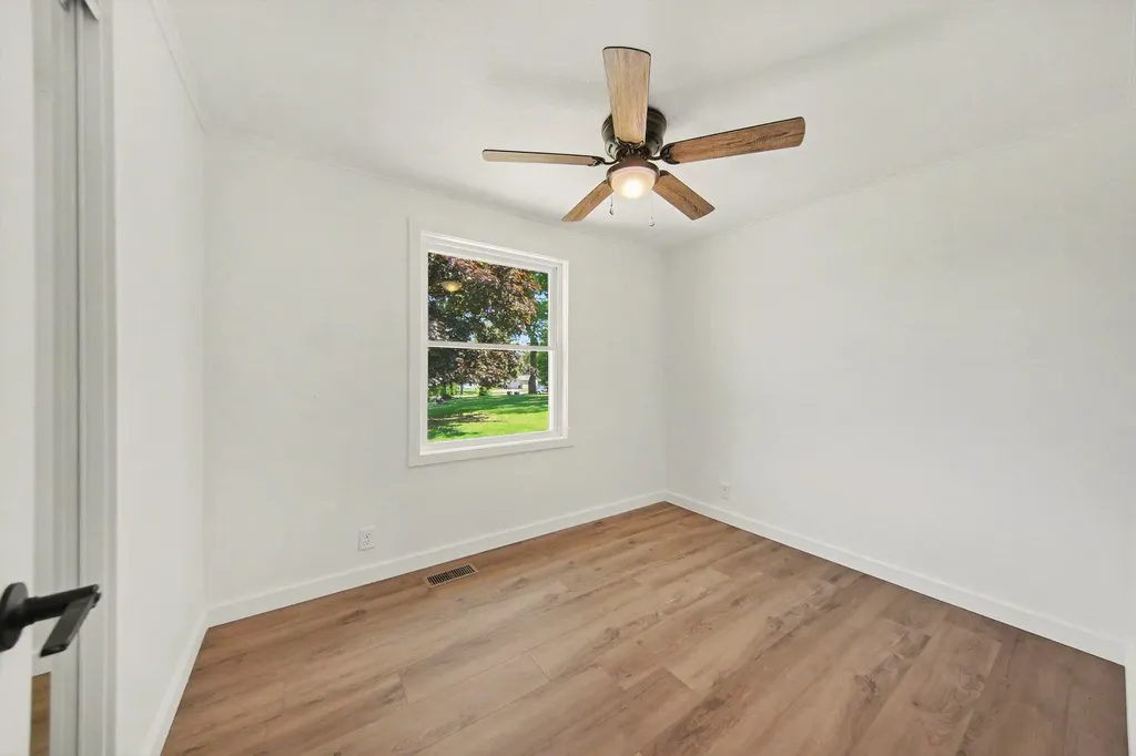 106 Orourke Court Columbia Township MI 49230
