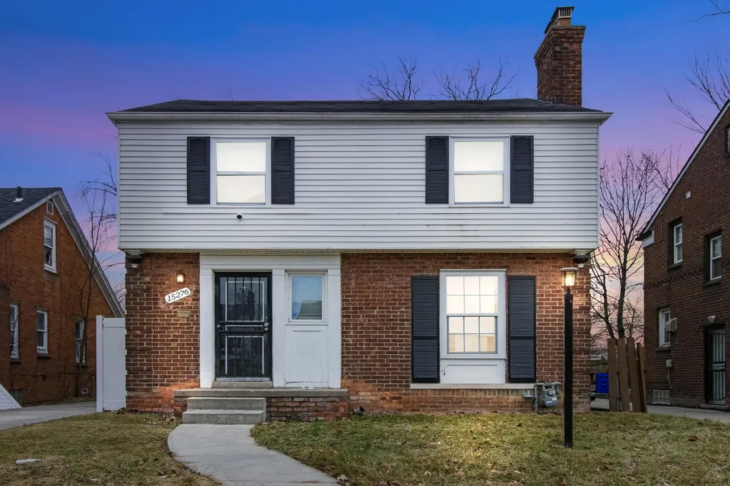 15276 Young Street Detroit City MI 48205