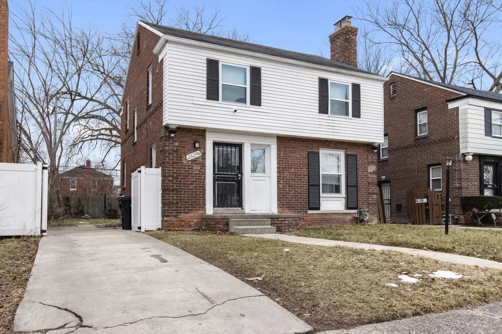 15276 Young Street Detroit City MI 48205