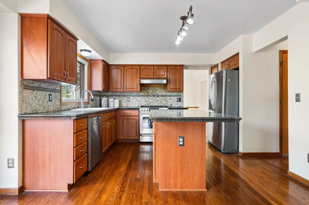 2956 Leslie Park Circle Ann Arbor City MI 48105