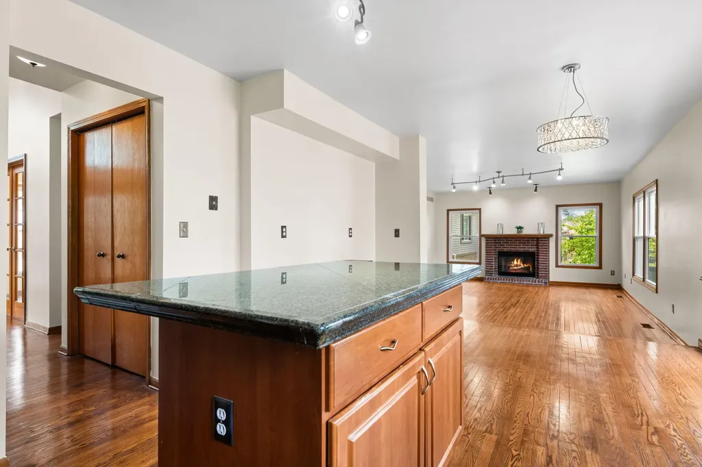 2956 Leslie Park Circle Ann Arbor City MI 48105