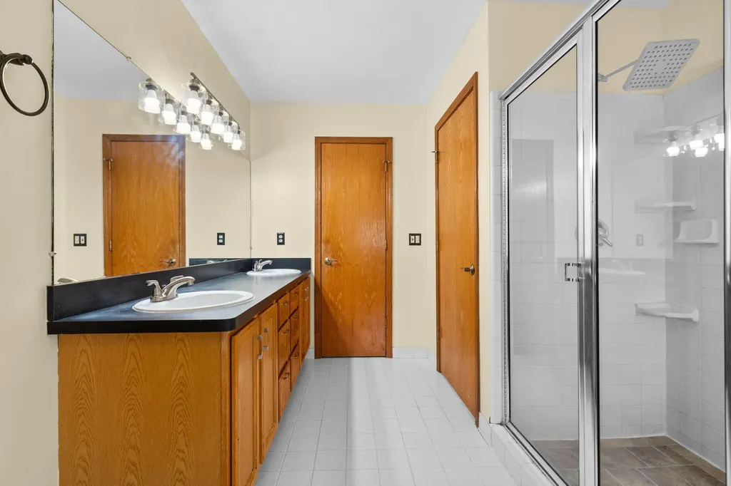 2956 Leslie Park Circle Ann Arbor City MI 48105