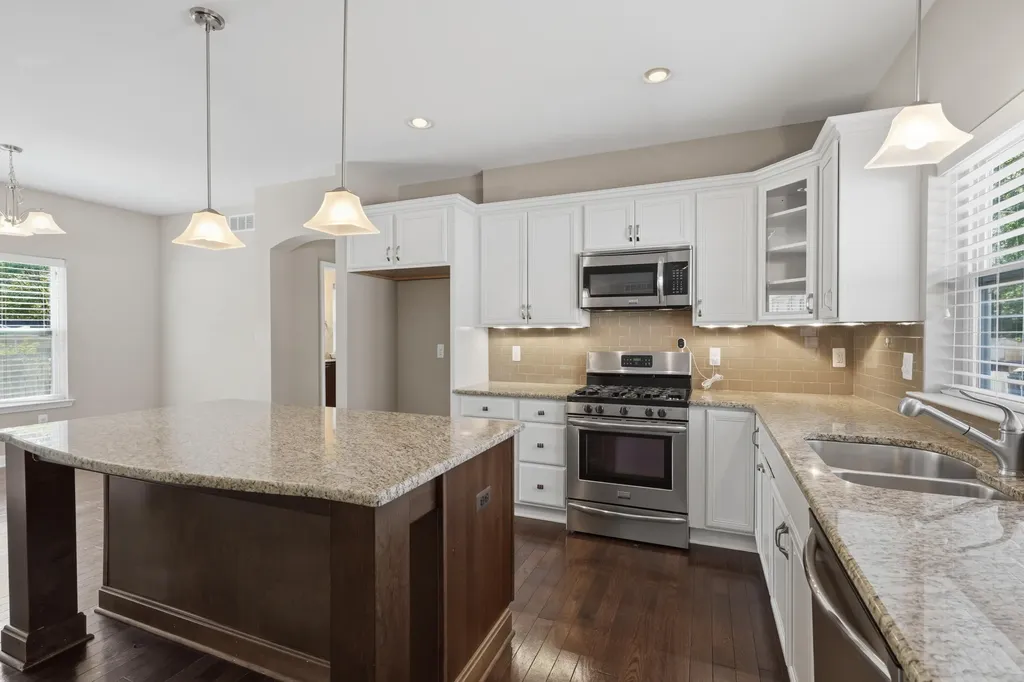 302 Dewey Street Royal Oak City MI 48067