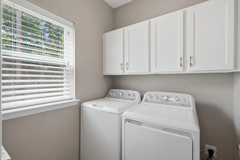 302 Dewey Street Royal Oak City MI 48067
