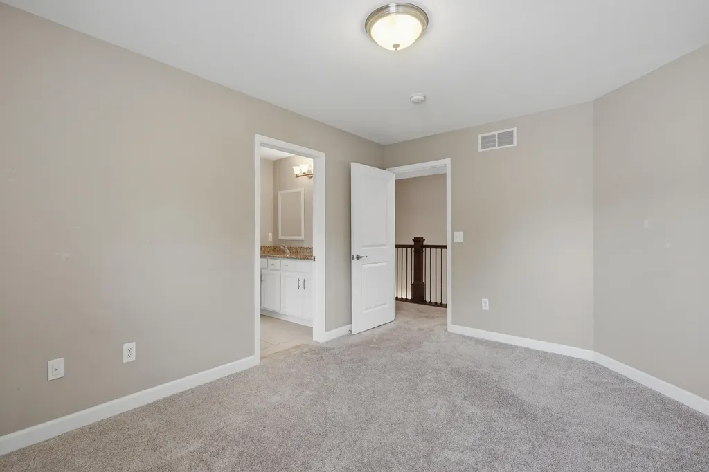 302 Dewey Street Royal Oak City MI 48067