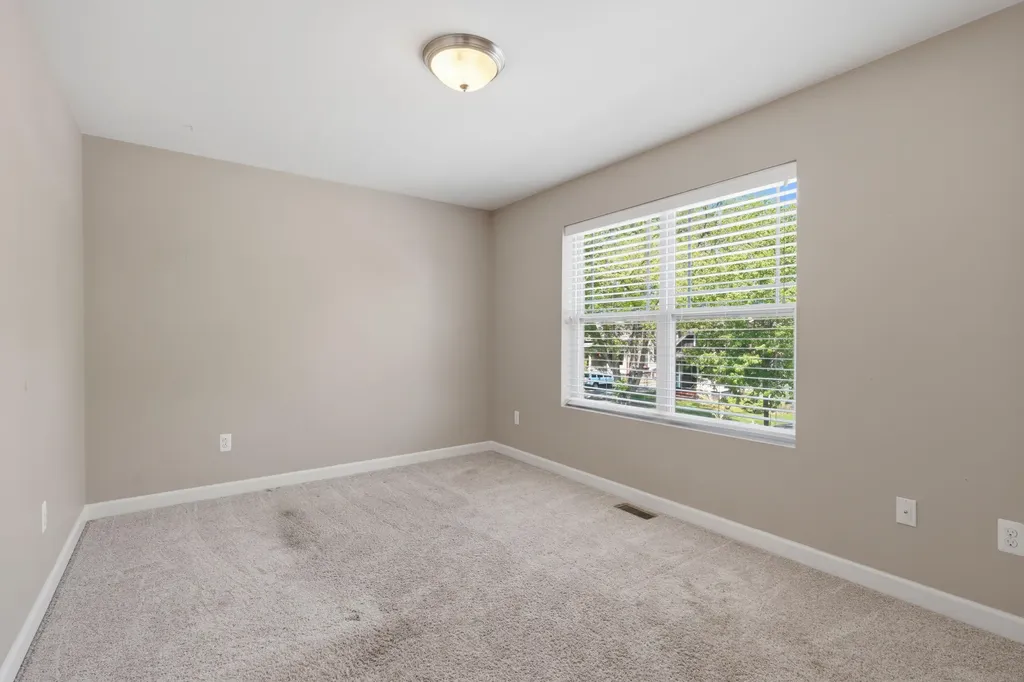 302 Dewey Street Royal Oak City MI 48067