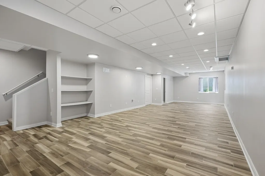 302 Dewey Street Royal Oak City MI 48067
