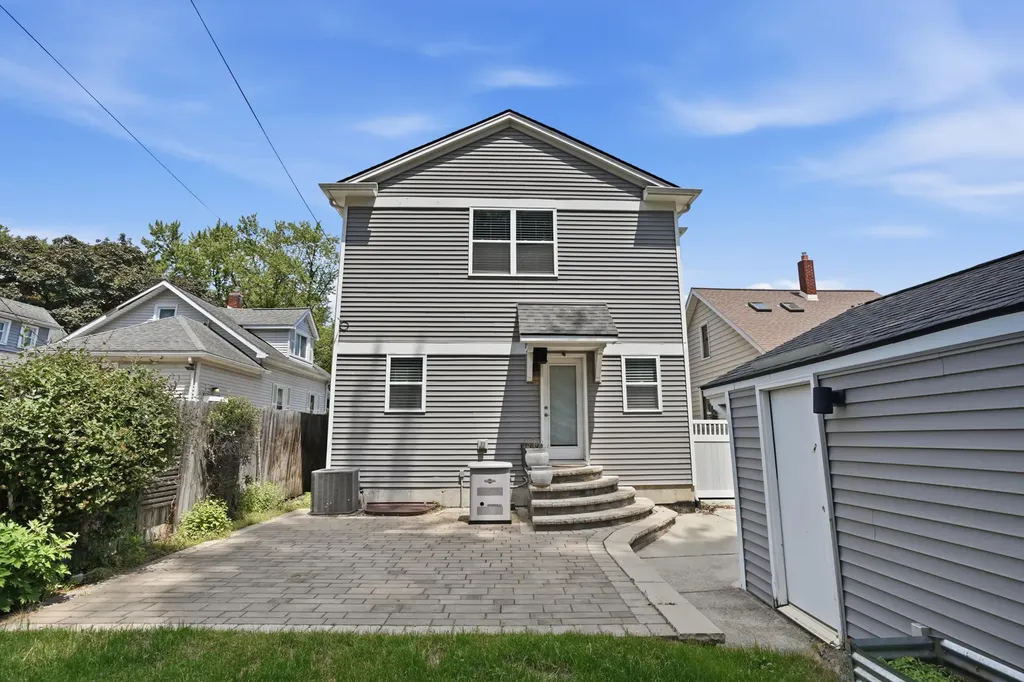 302 Dewey Street Royal Oak City MI 48067