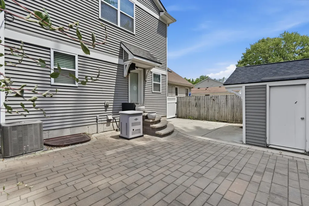 302 Dewey Street Royal Oak City MI 48067
