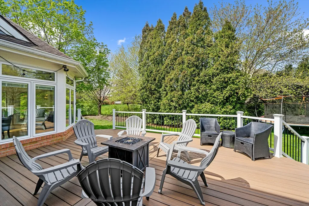 46571 Galway Drive Novi City MI 48374