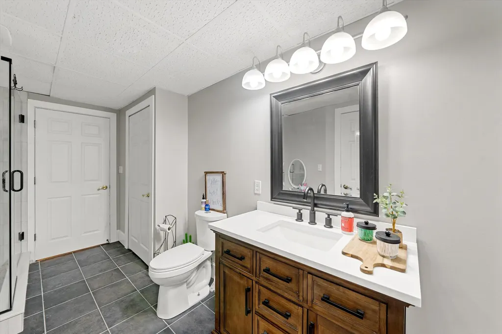 46571 Galway Drive Novi City MI 48374