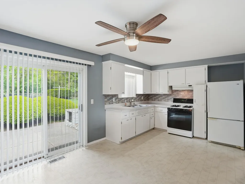 12641 Raleigh Drive Sterling Heights City MI 48313