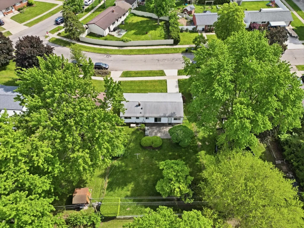 12641 Raleigh Drive Sterling Heights City MI 48313