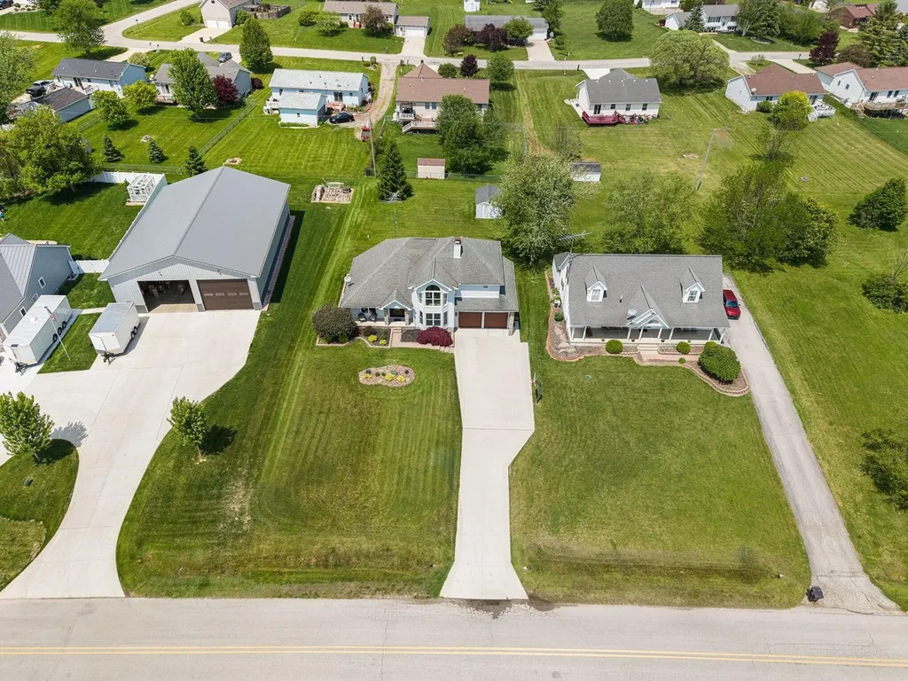 7496 Kingsley Drive Cambridge Township MI 49265