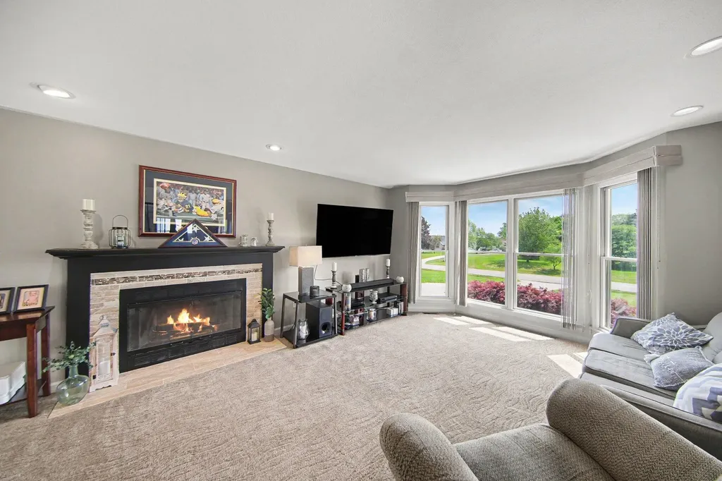 7496 Kingsley Drive Cambridge Township MI 49265